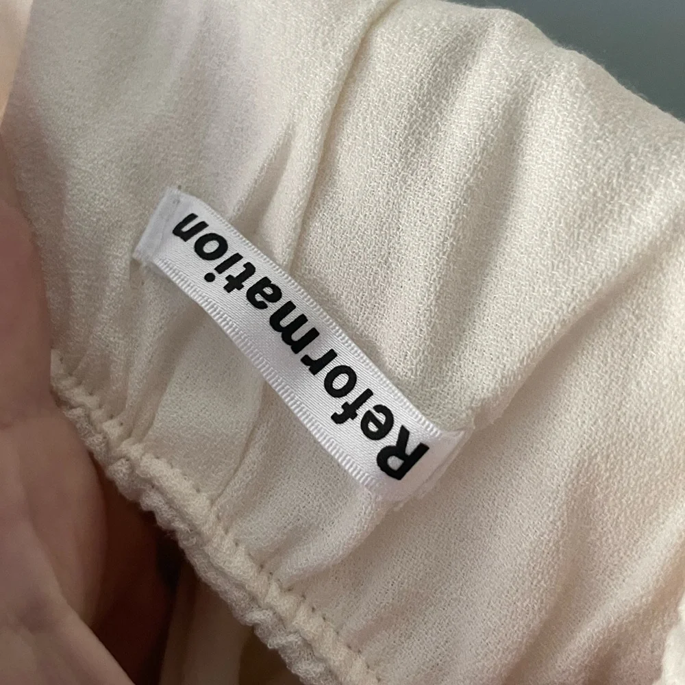 Reformation Plath Top in Ivory NWOT Medium